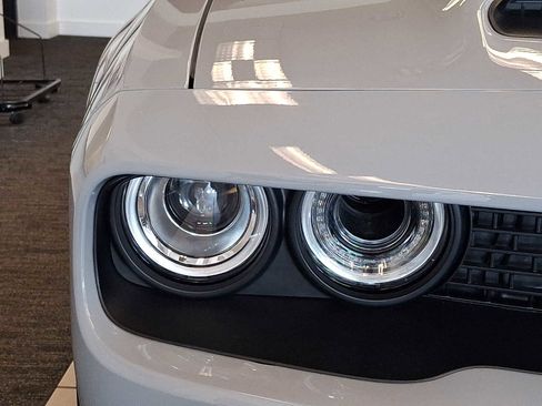 Used 2022 Dodge Challenger SRT Hellcat Redeye RWD image 8