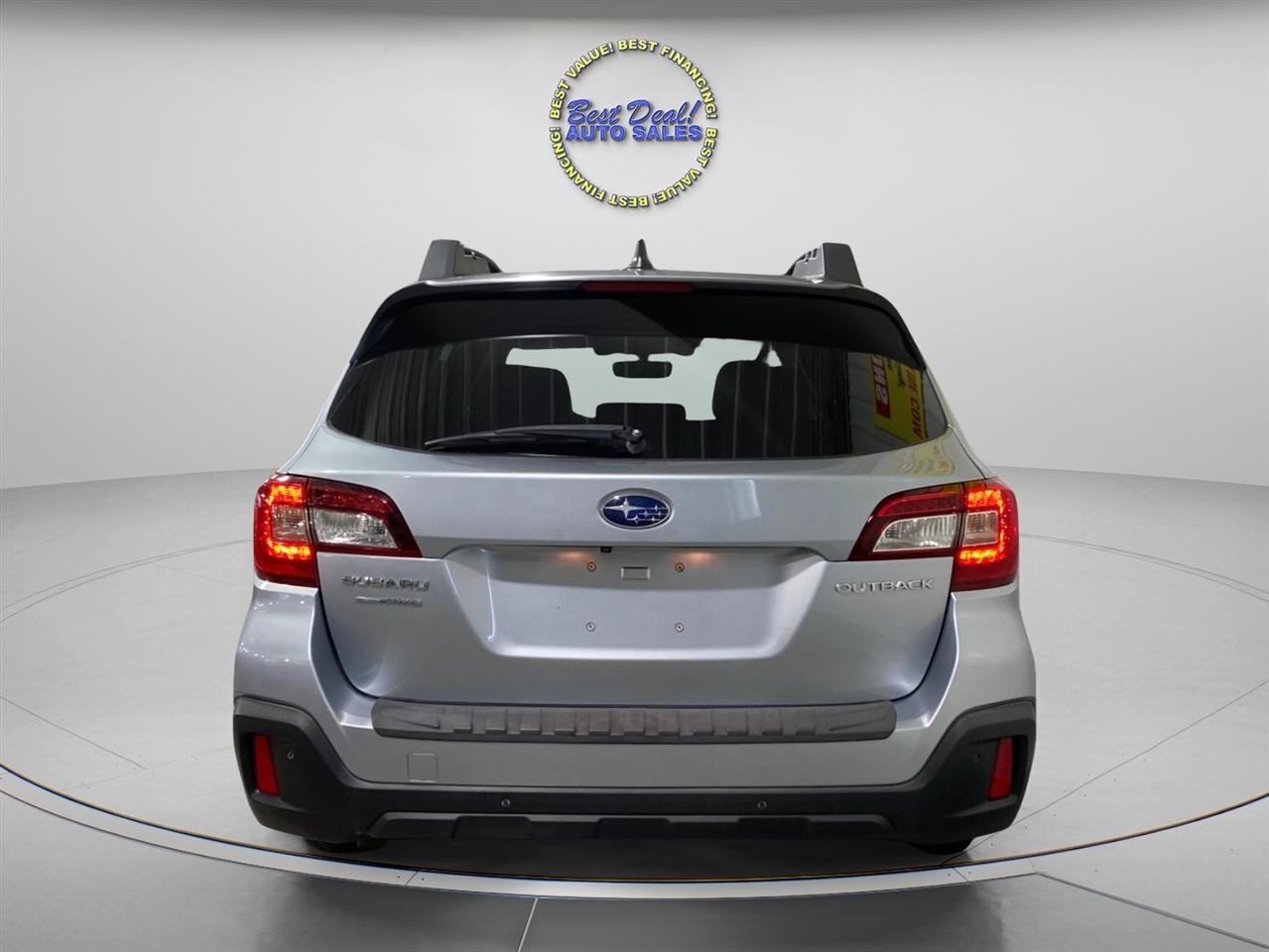 Used 2019 Subaru Outback 2.5i Limited w/ Popular Package #2 AWD/4WD image 4