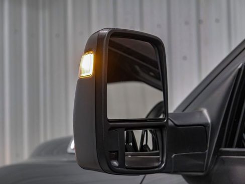 Used 2024 RAM 2500 Big Horn AWD/4WD image 41