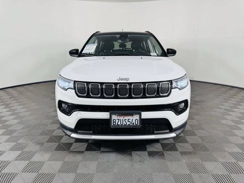 Used 2022 Jeep Compass Limited AWD/4WD image 3