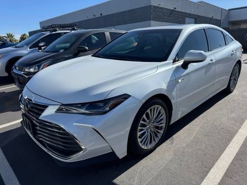 Used 2021 Toyota Avalon Limited w/ Advanced Safety Package FWD image 1