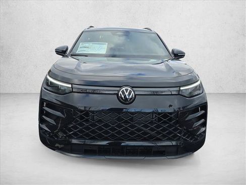 New 2026 Volkswagen Tiguan SE R-Line image 8