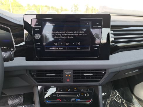 New 2026 Volkswagen Jetta SE image 19