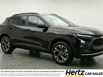 Used 2025 Chevrolet Trax LT w/ LT Convenience Package