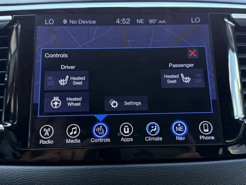 Used 2017 Chrysler Pacifica Touring-L Plus FWD image 13