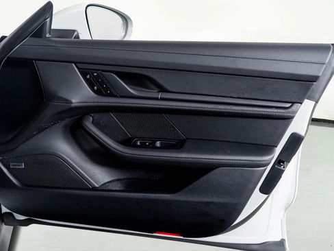 Used 2024 Porsche Taycan GTS w/ Premium Package (P6U) image 46