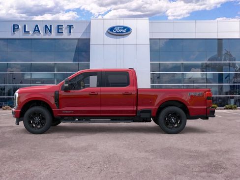 New 2026 Ford F250 Lariat w/ Black Appearance Package AWD/4WD image 3