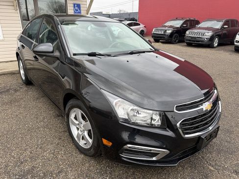 Used 2015 Chevrolet Cruze LT image 1