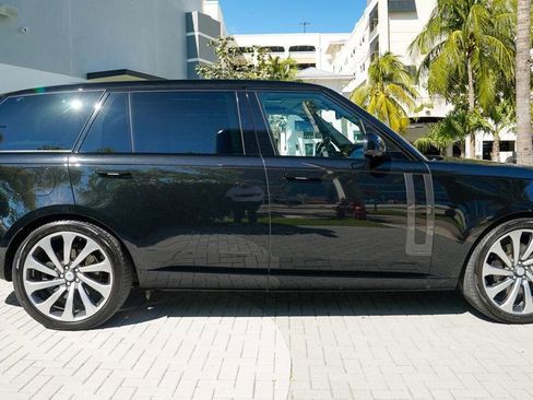 Used 2023 Land Rover Range Rover Long Wheelbase Autobiography AWD/4WD image 28