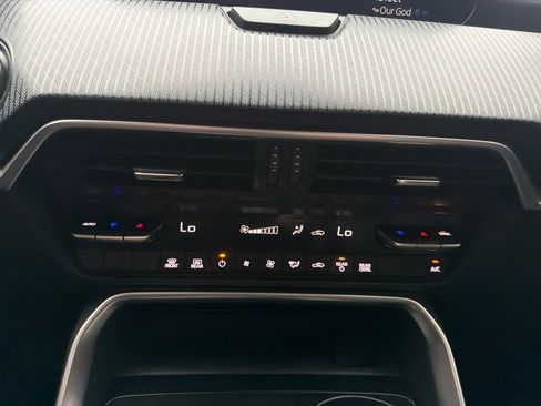 Used 2024 MAZDA CX-90 3.3 Turbo w/ Select Package AWD/4WD image 21