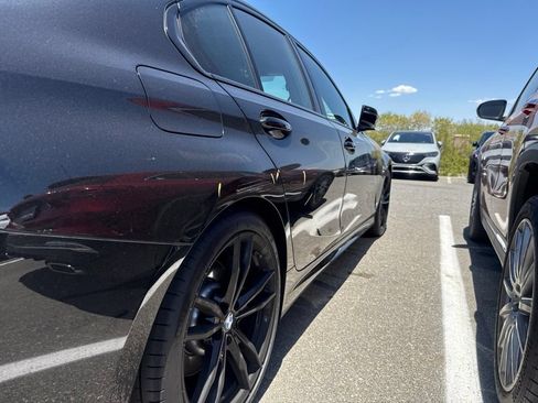 Used 2021 BMW 330i Sedan w/ M Sport Package RWD image 6