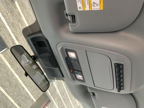 Used 2024 Ford F350 XL w/ Snow Plow Prep Package image 20