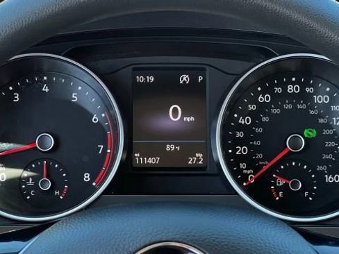 Used 2021 Volkswagen Tiguan S image 86