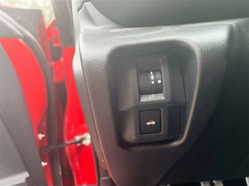 Used 2023 Toyota GR86 Premium image 10