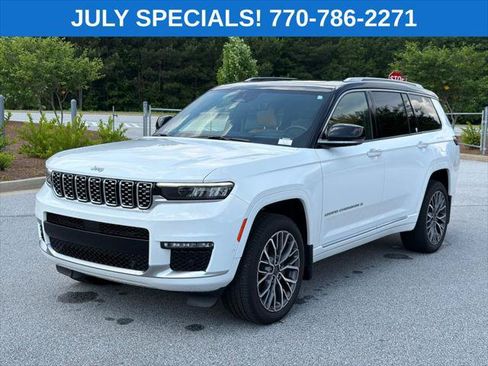 Certified 2023 Jeep Grand Cherokee L Summit AWD/4WD image 3
