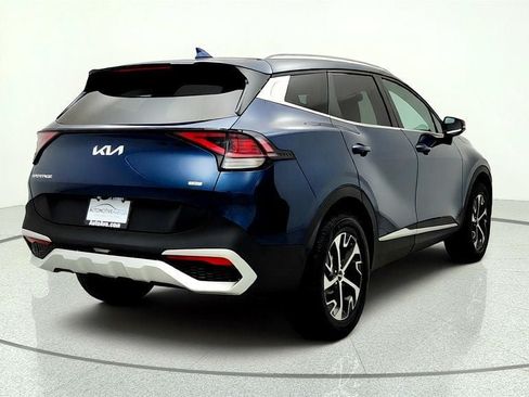 Used 2023 Kia Sportage EX AWD/4WD image 5