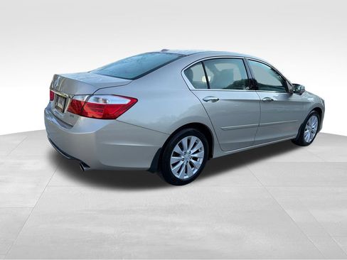 Used 2015 Honda Accord EX-L image 7