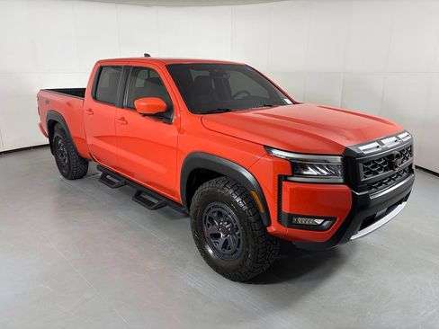 Used 2025 Nissan Frontier PRO-4X w/ Pro Premium Package AWD/4WD image 2