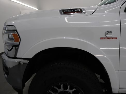 Used 2021 RAM 2500 Laramie AWD/4WD image 32