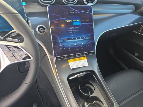 New 2026 Mercedes-Benz GLC 300 4MATIC image 17