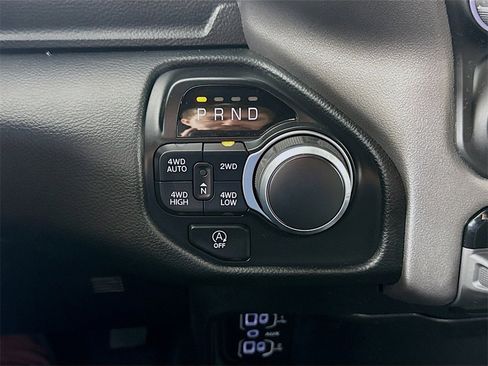Used 2021 RAM 1500 Big Horn image 17