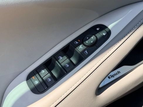 New 2027 INFINITI QX60 Luxe FWD image 17
