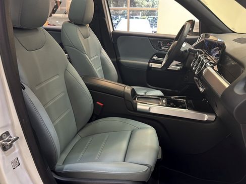 Certified 2026 Mercedes-Benz GLB 250 image 12