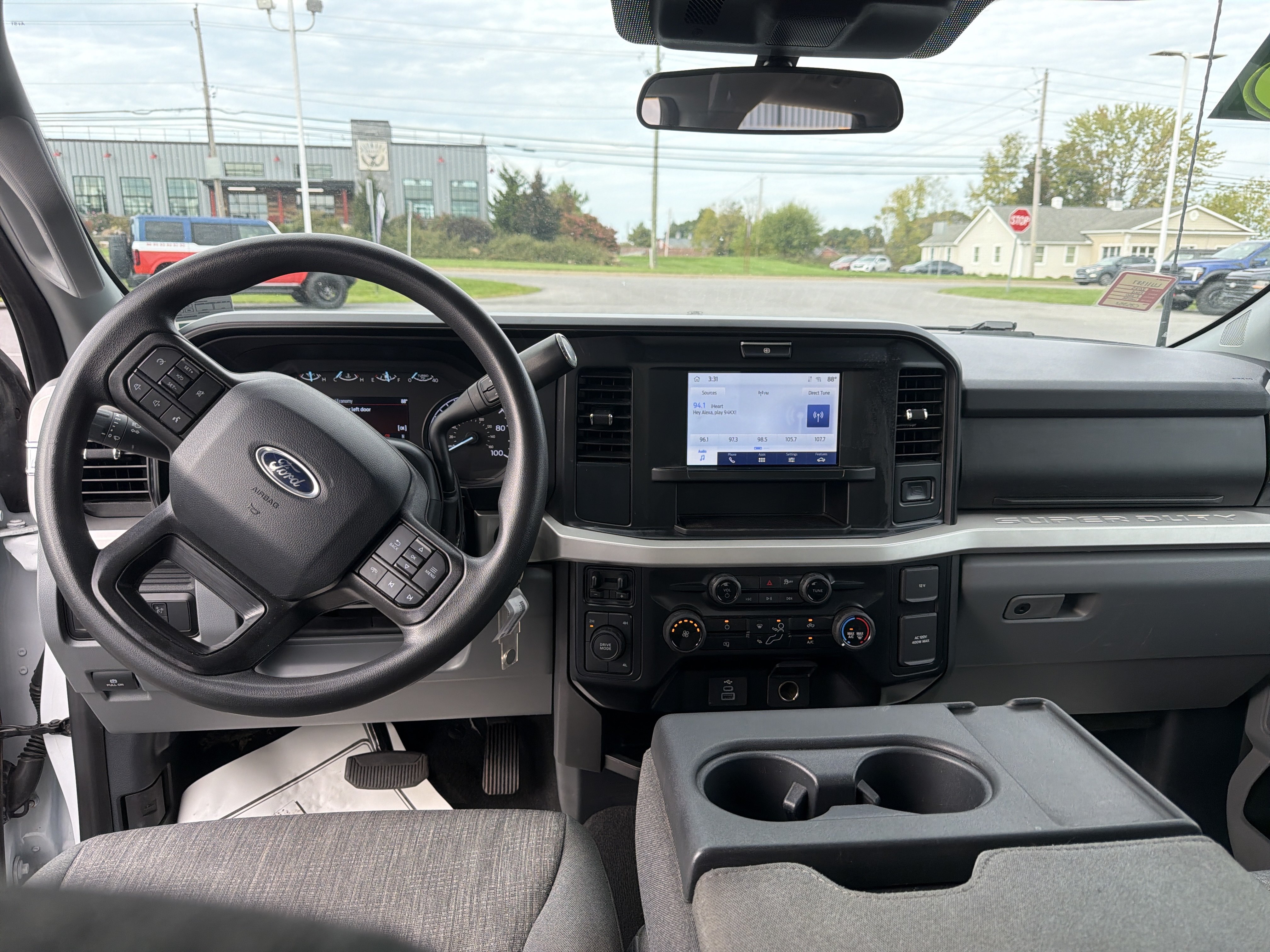 Certified 2025 Ford F250 XLT AWD/4WD image 14