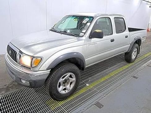 Used 2003 Toyota Tacoma PreRunner image 1