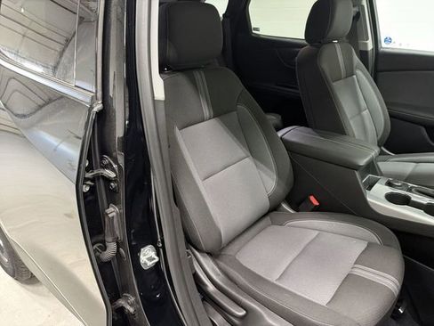 New 2025 Chevrolet Blazer LT w/ Midnight/Sport Edition image 19
