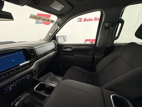 Used 2023 Chevrolet Silverado 1500 LT Trail Boss w/ Protection Package image 27