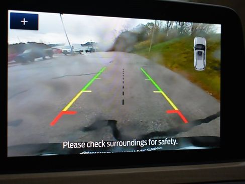 Used 2022 Ford Escape Titanium w/ Titanium Elite Package image 17