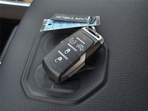 New 2026 RAM 1500 Laramie w/ Night Edition AWD/4WD image 32