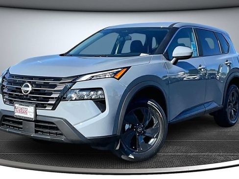 New 2026 Nissan Rogue SV FWD image 2