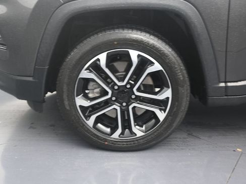 Used 2023 Jeep Compass Limited AWD/4WD image 9