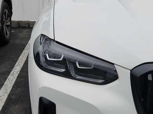 Certified 2024 BMW X3 xDrive30i w/ Premium Package image 3