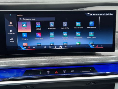 Used 2023 BMW i7 xDrive60 AWD/4WD image 30