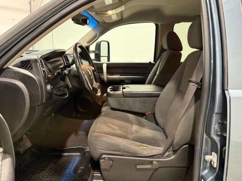 Used 2007 Chevrolet Silverado 2500 LT w/ Suspension Package, Off-Road image 13