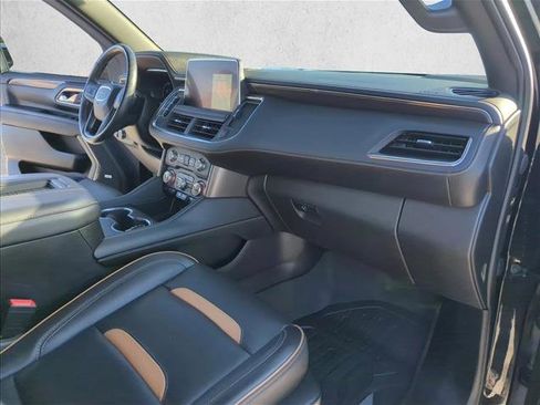 Used 2023 GMC Yukon AT4 w/ Technology Package image 29