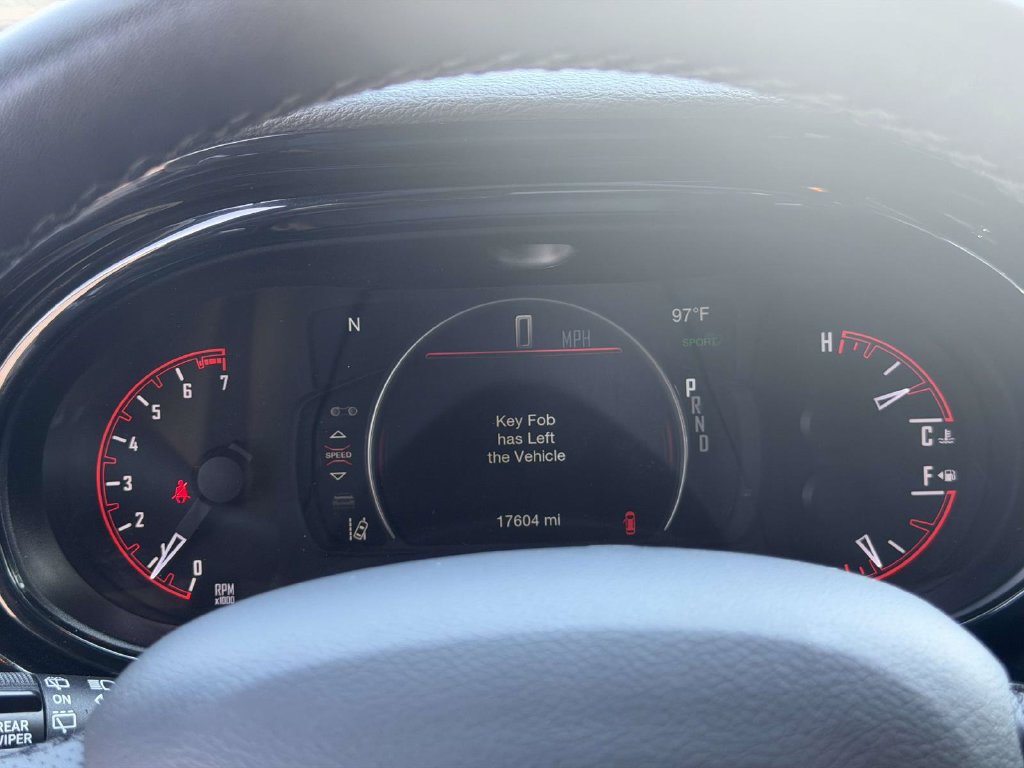 Used 2025 Dodge Durango GT AWD/4WD image 30