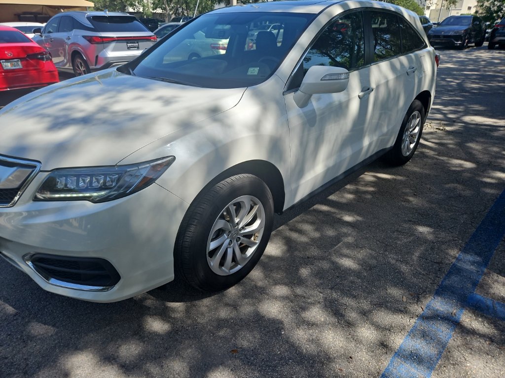 Used 2018 Acura RDX w/ Technology Package AWD/4WD image 16