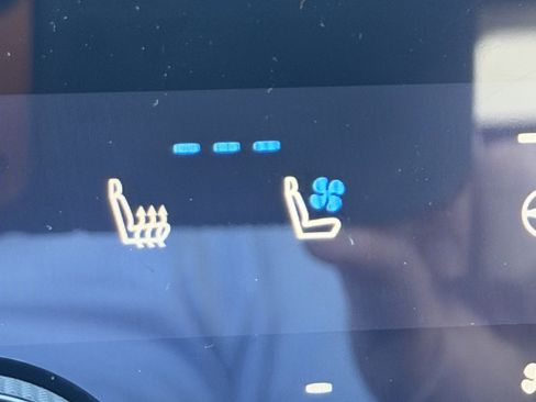 Used 2025 Lexus NX 450h+ F Sport w/ Towing Package (2000 Lbs) image 23