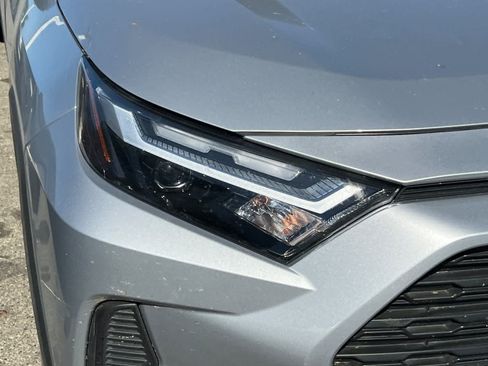 Used 2025 Toyota RAV4 XLE AWD/4WD image 14