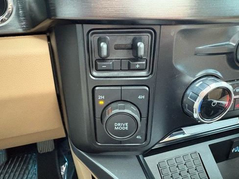 Used 2023 Ford F350 Lariat w/ Lariat Ultimate Package image 45