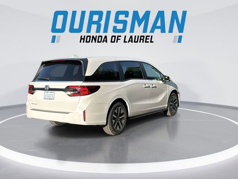 New 2026 Honda Odyssey EX-L image 8