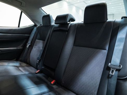 Used 2016 Toyota Corolla S image 29