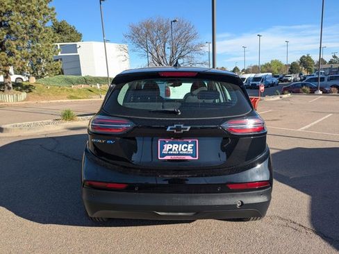 Used 2023 Chevrolet Bolt LT w/ Driver Confidence Package FWD image 7
