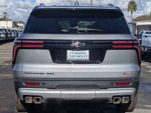 New 2026 Chevrolet Traverse Z71 w/ Enhanced Driving Package AWD/4WD image 9