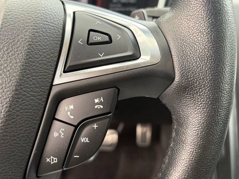 Used 2018 Ford Fusion Titanium AWD/4WD image 18