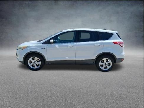 Used 2016 Ford Escape SE FWD image 6